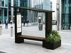 attesa bus smart acciaio e plastica riciclata strongplast foto con fioriera