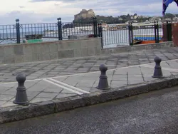 dissuasore 708 ghisa acciaio foto Ombrone