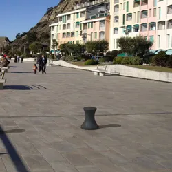 dissuasore 709 ghisa acciaio foto Sarno