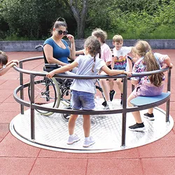giostra girevole adatta anche per disabili roundabout carousel foto carrozzina bambini