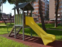 parco giochi piazza moro latina