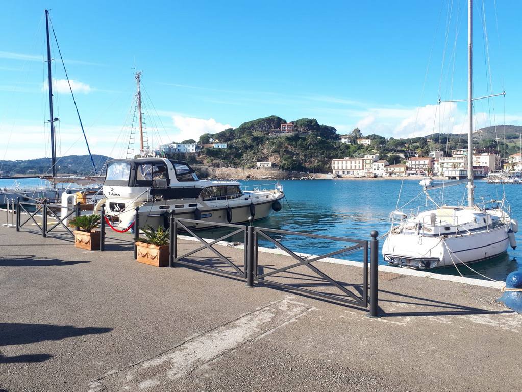 porto azzurro transenna riquadro