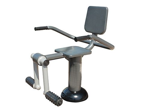Attrezzatura fitness per parchi in acciaio certificata EN 16630 tipo estensioni gambe