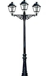 Palo_villa_con_tre_lanterne_due_bracci_cablato_led.jpg
