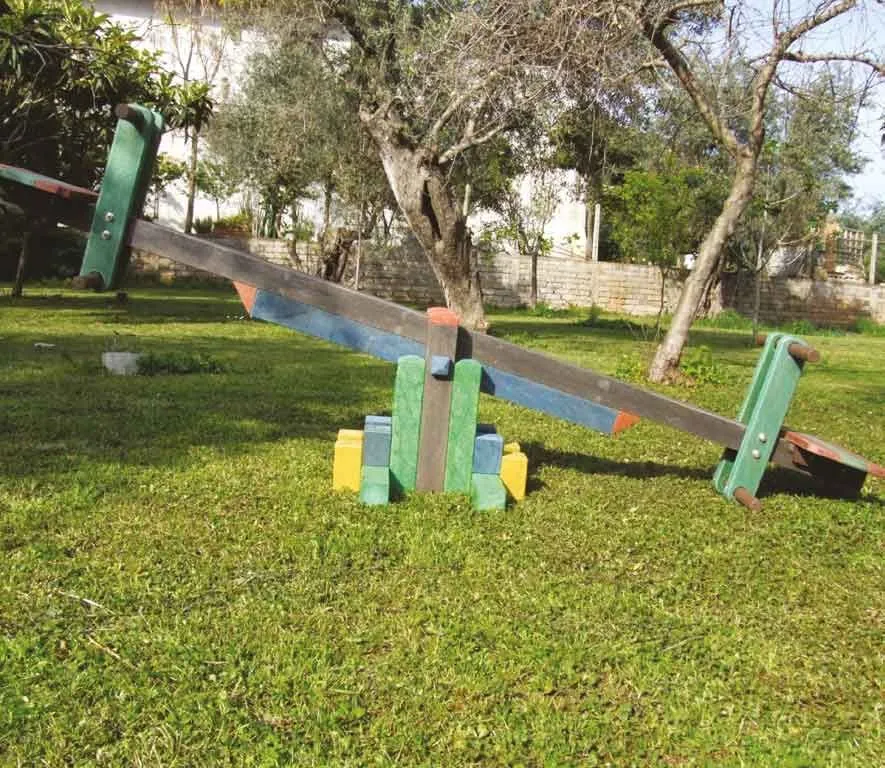 Balançoire à bascule en plastique recyclé