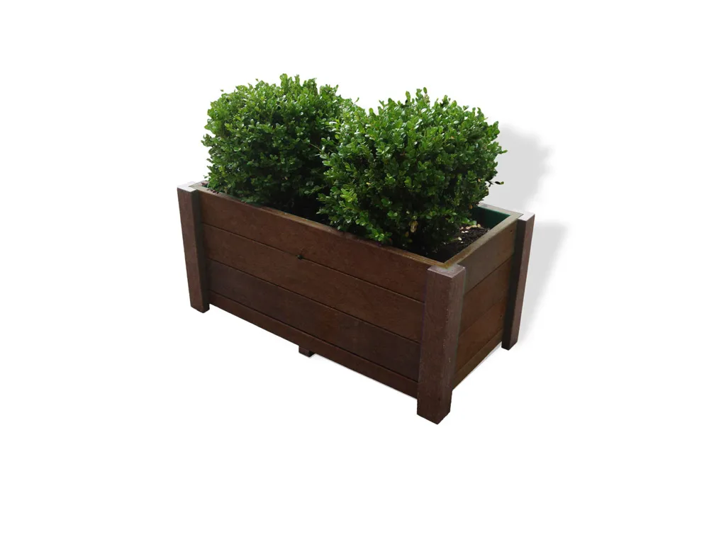 STRONGPLAST Planter - Post-Consumer Recycled Plastic