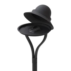 Lampara 636 in alluminio aperta