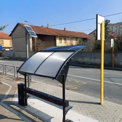Pensiline ARCO SMART - Volvera - Arco Smart Con Pannello Solare Arco Smart Con Pannello Solare