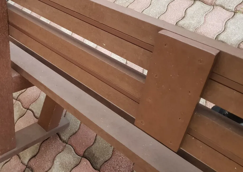 doghe ringorzo panchine plastica riciclata