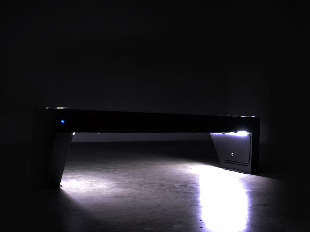 Panchina Viva Smart Bench Senza Schienale Fotovoltaica Foto 5