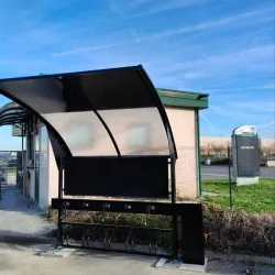 Installazioni ARCO SMART - Pensilina Arco Smart Ricarica Ebike Pensilina Arco Smart Ricarica Ebike